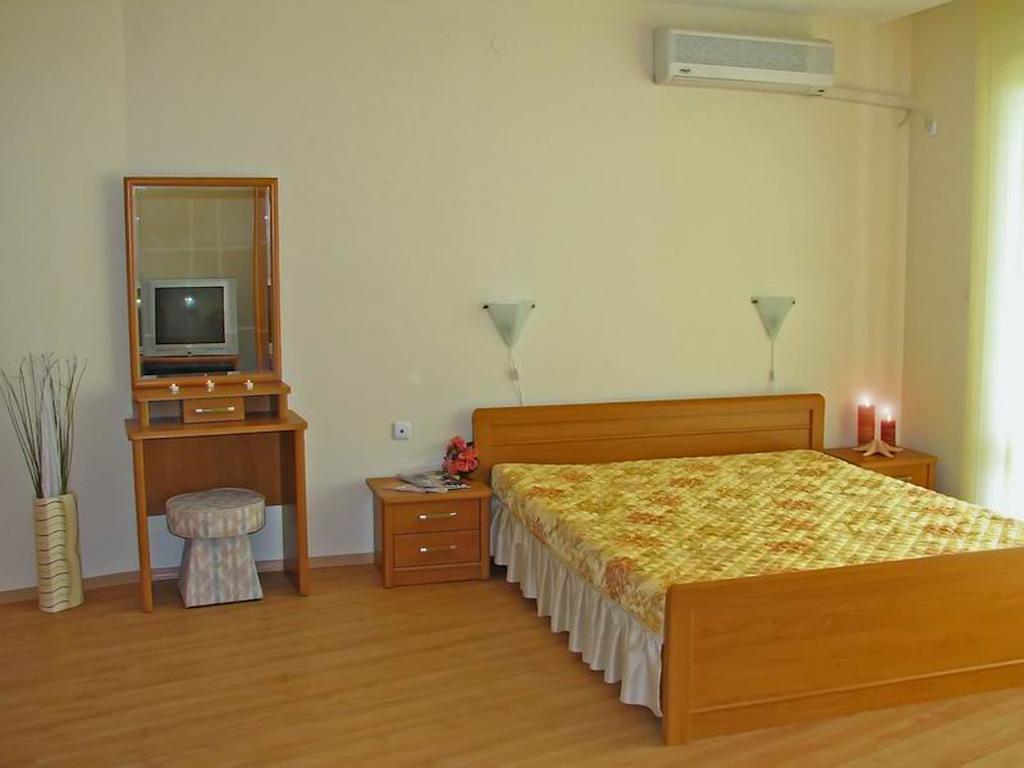 Gt Messambria Fort Beach Apartments Sveti Vlas Pokoj fotografie