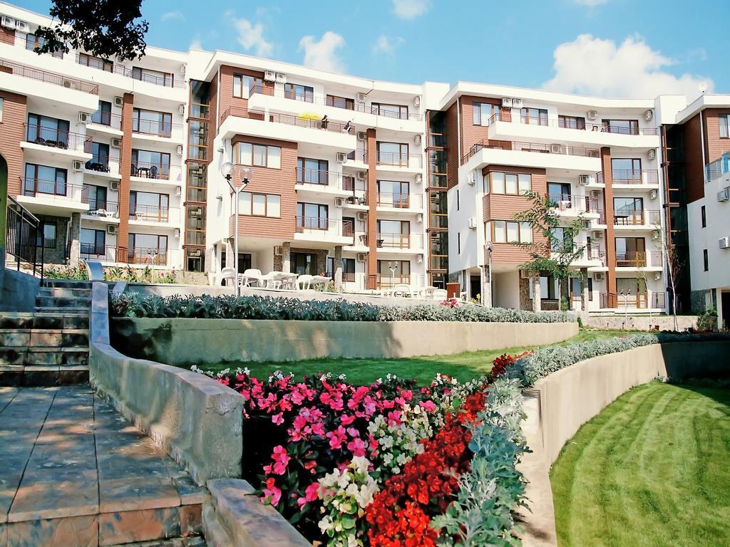 Gt Messambria Fort Beach Apartments Sveti Vlas Exteriér fotografie