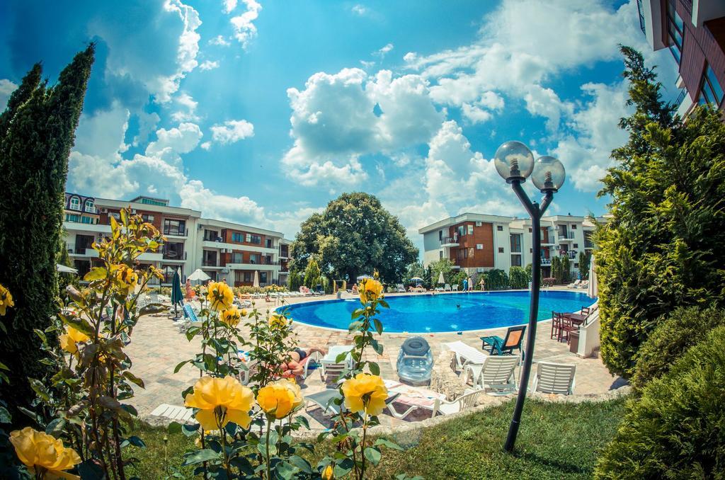 Gt Messambria Fort Beach Apartments Sveti Vlas Exteriér fotografie